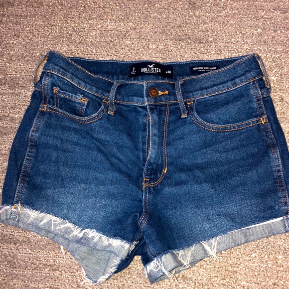 Hollister shorts - Picture 1 of 1
